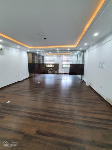 Cho thuê nhà phố Khúc Thừa Dụ Cầu Giấy DT 110m2 4 tầng 1 hầm MT 6m thông sàn full điều hòa giá 42tr