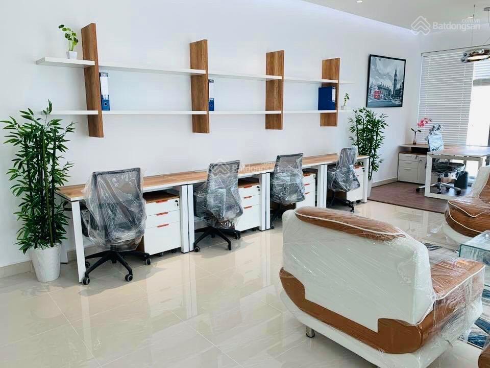 Chính chủ cho thuê văn phòng tại toà nhà Golden King, số 15 Nguyễn Lương Bằng, P. Tân Phú, Quận 7