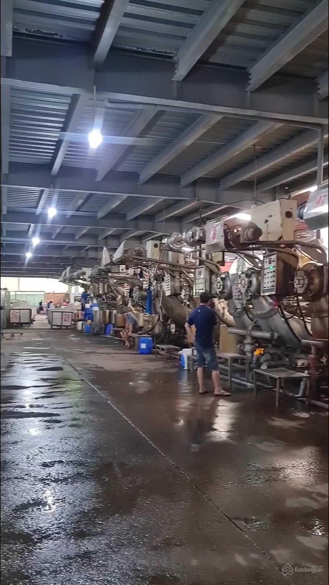 Bán nhà máy dệt nhuộm vải đang hoạt động