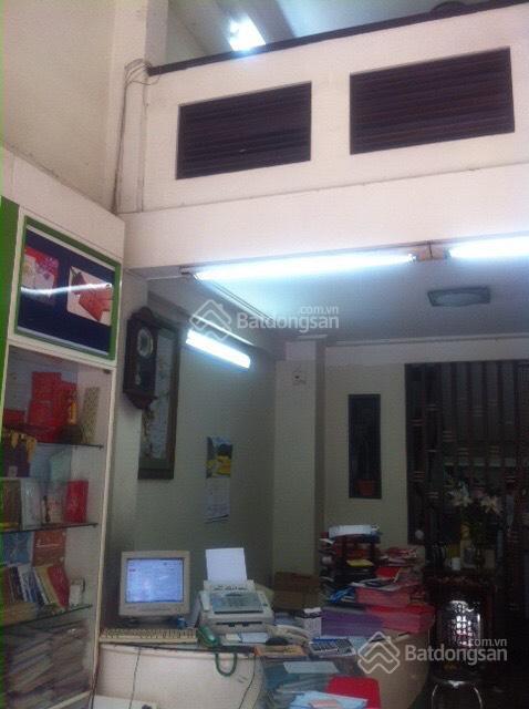 Chính chủ cho thuê nhà mặt tiền ngay chợ đầu mối, đường Phùng Hưng, Quận 5