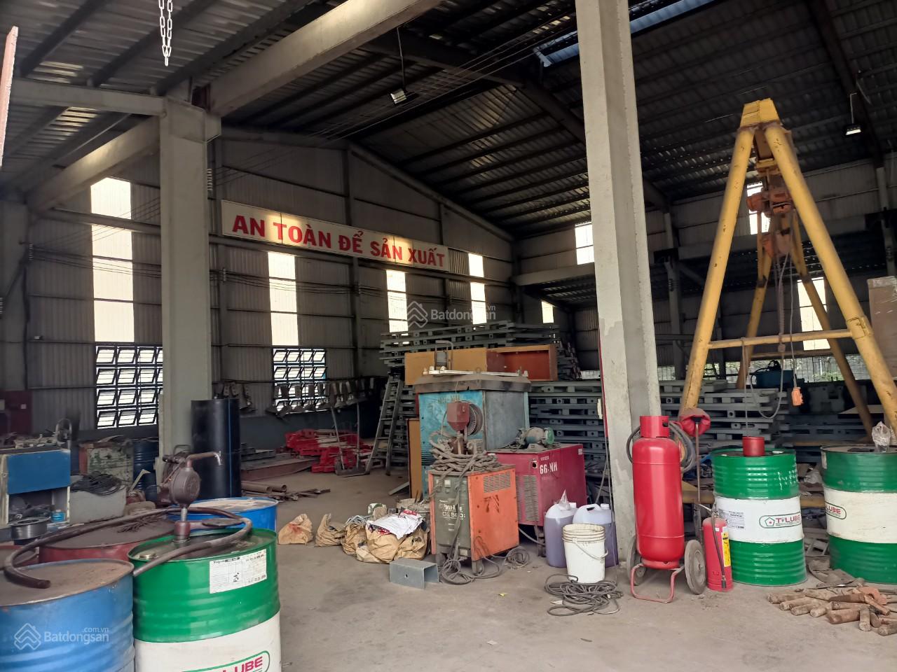 Chính chủ bán gấp xưởng 5000m2 tại Phước Tân, Biên Hòa, xưởng đẹp, sổ đỏ chính chủ, LH 0983833213