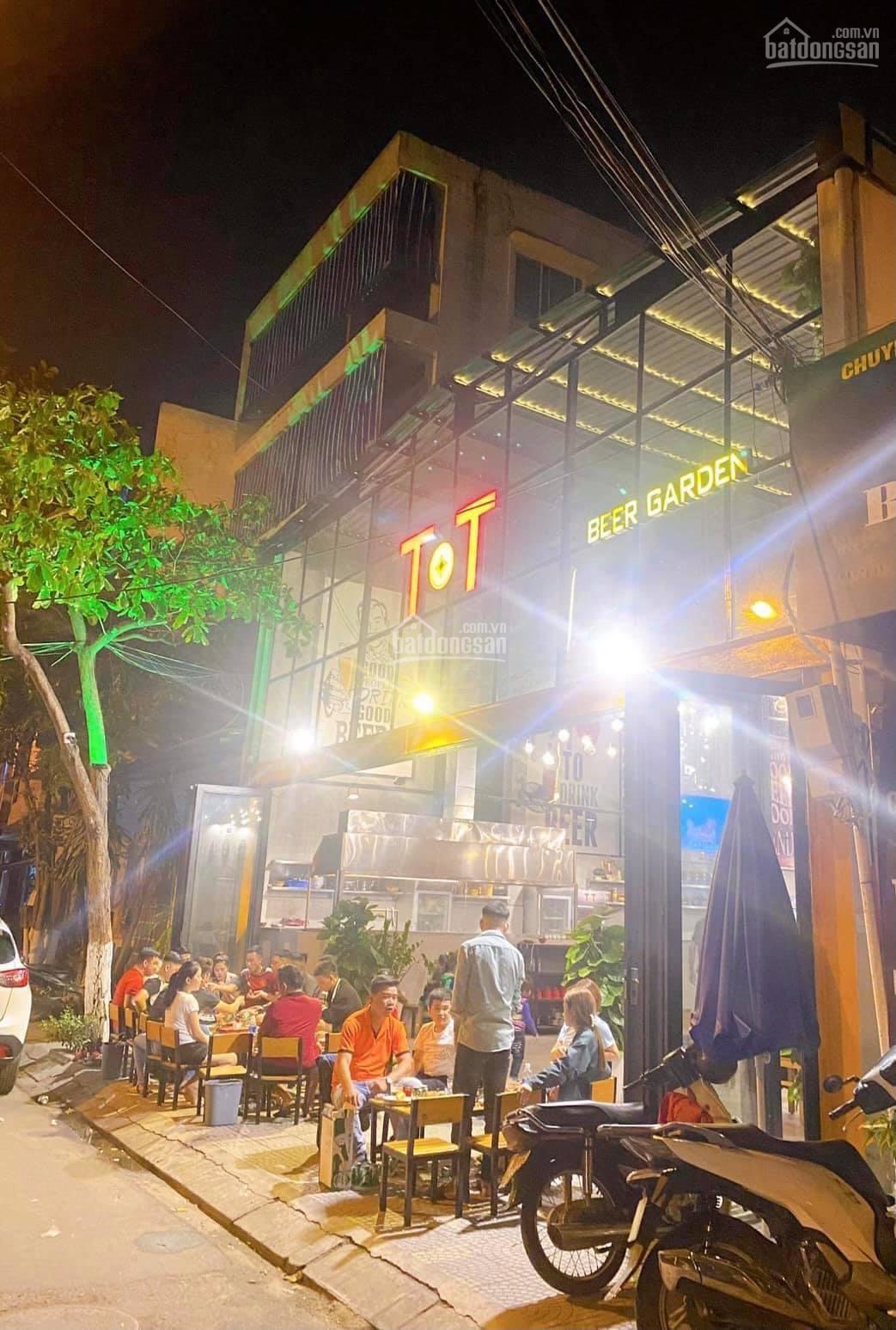 Cần sang nhượng lại nhà hàng Beer Garden mới hoạt động quận Hải Châu giá 300 triệu giá siêu rẻ