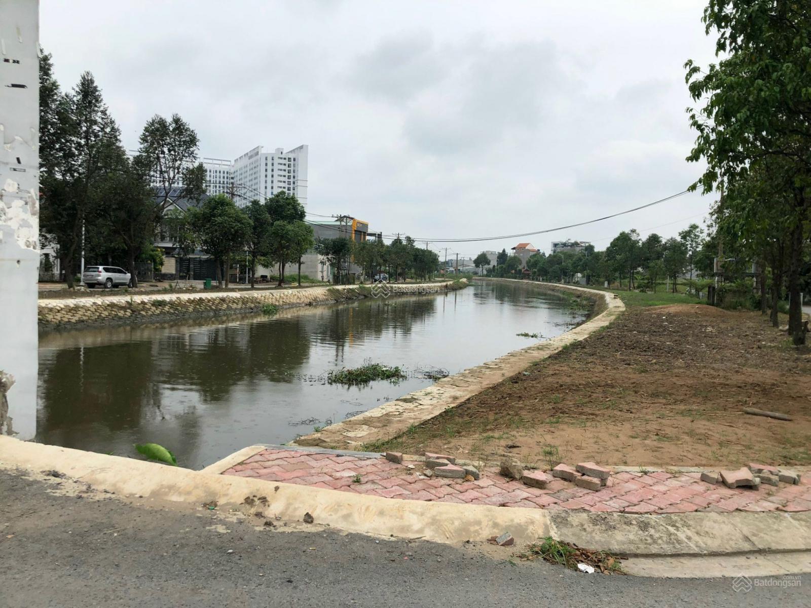 Chính chủ cần bán gấp đất mặt tiền sông Vĩnh Phú 1 - Khu dân trí đông đúc - giá chỉ 35,5 triệu/m2