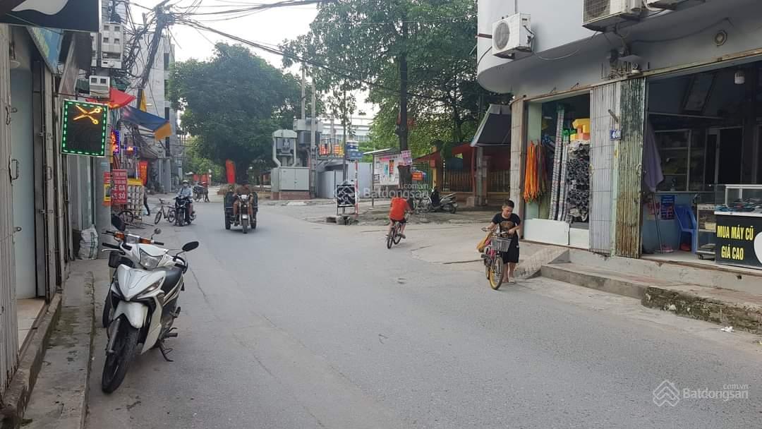 Ki ốt Xuân Đỉnh - Phạm Văn Đồng 40m2, điện 2,5k/số